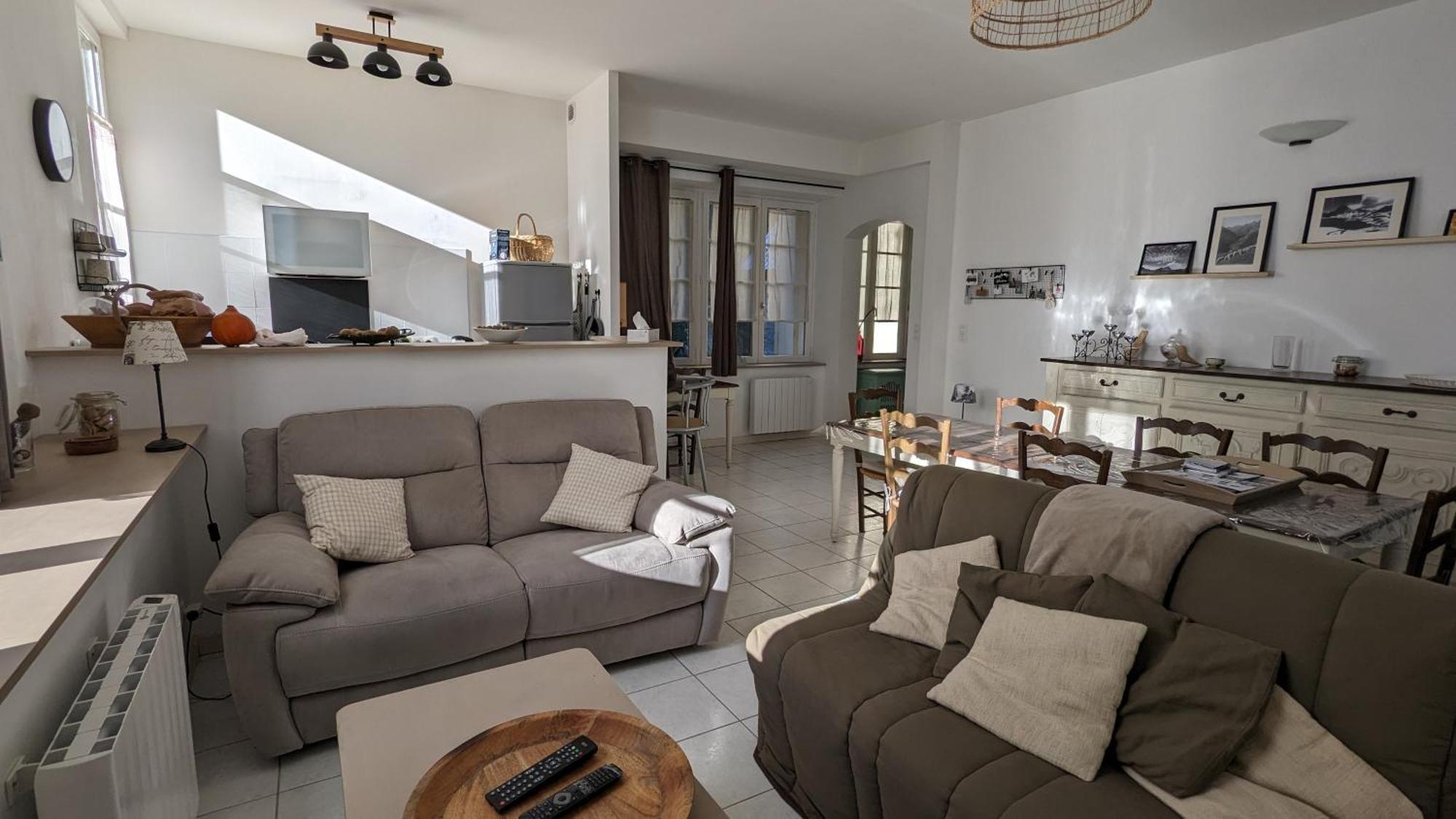 Appartement Montagne อูซ์-บอนส์ ภายนอก รูปภาพ